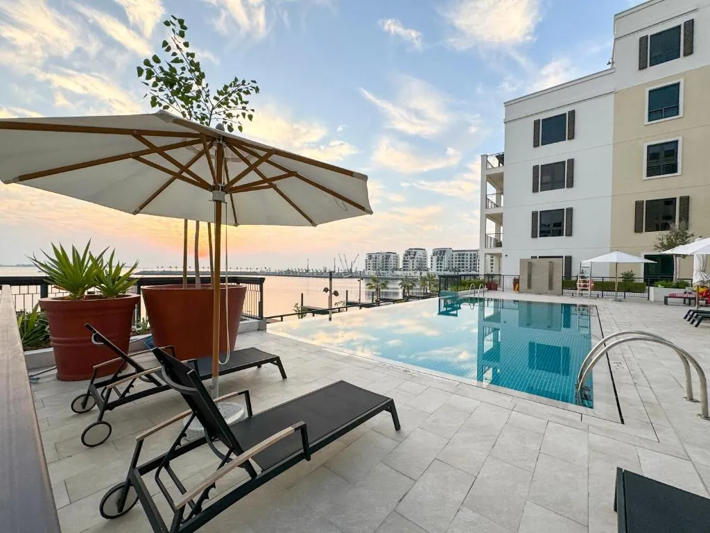 Family Escape, Beautiful 1 Bedroom at La Mer Beach - 3