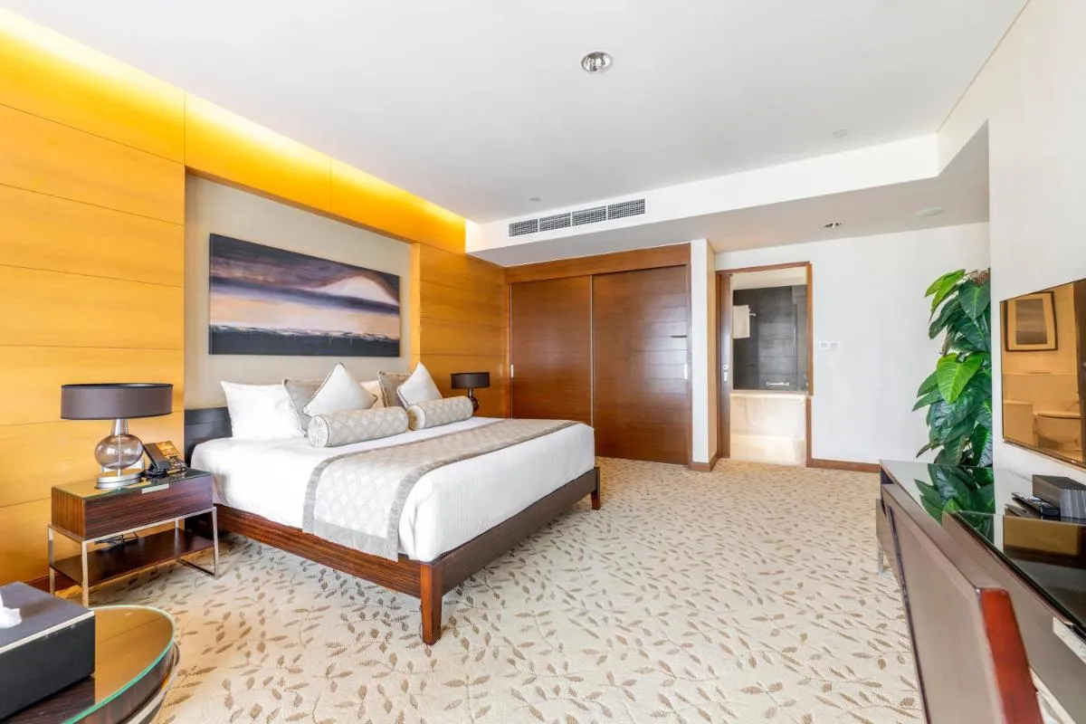 Fashion Avenue Dubai Mall Residences, formerly Address Dubai Mall - 3