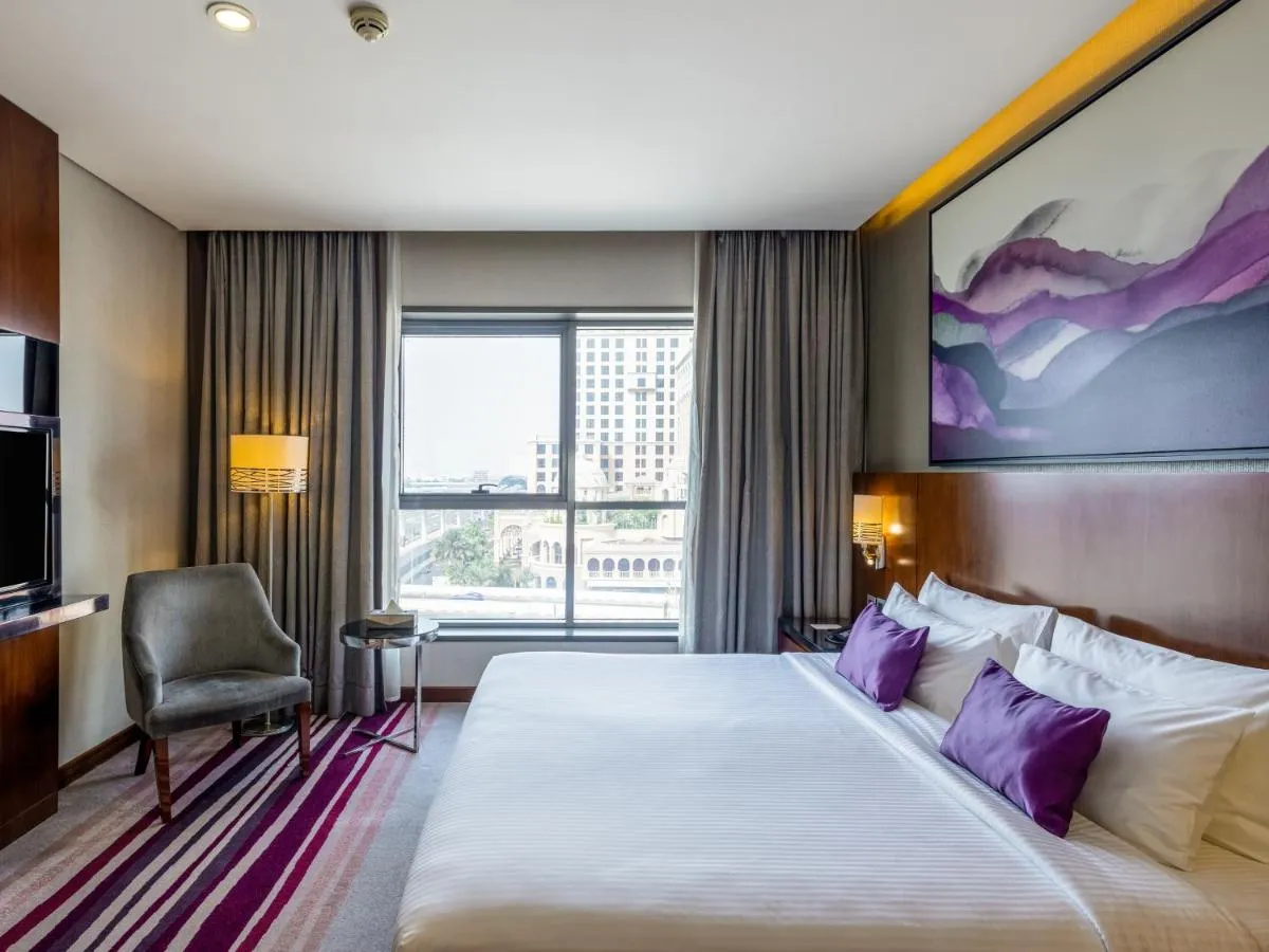 Flora Al Barsha Hotel At The Mall - 2