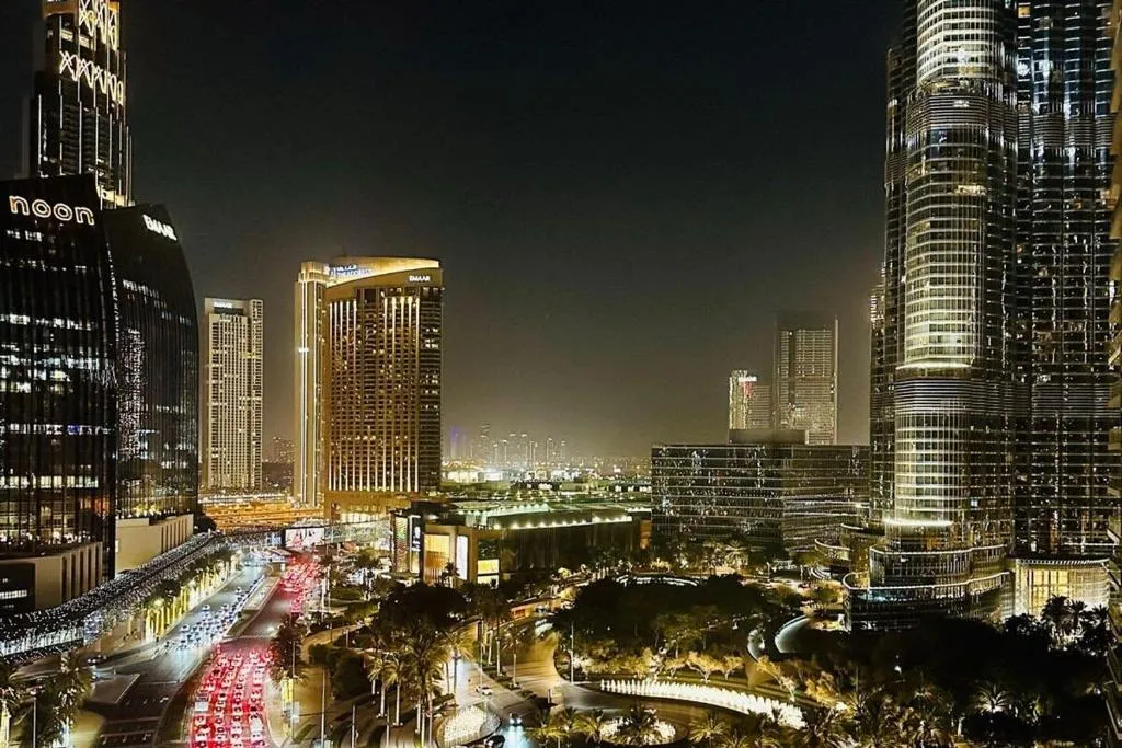 Frank Porter – Burj Vista Tower 2