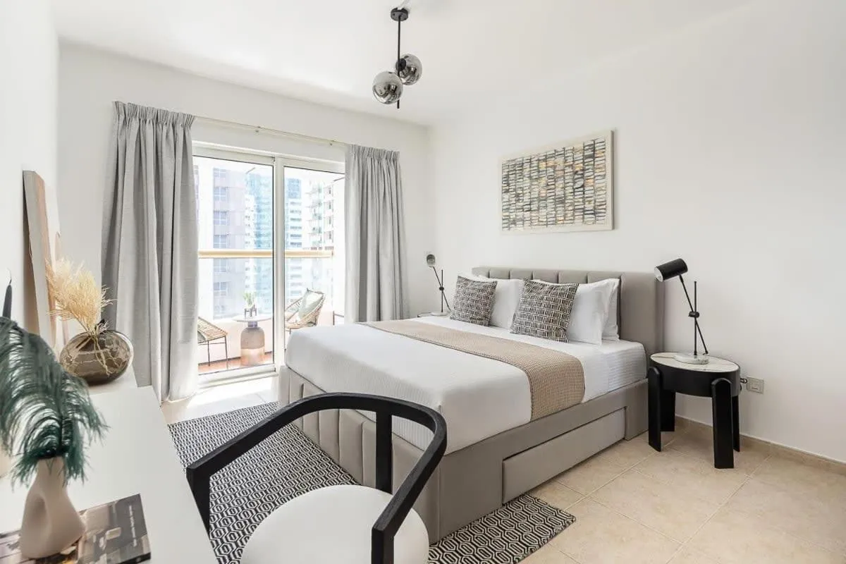 Frank Porter – Elite Residence - 2