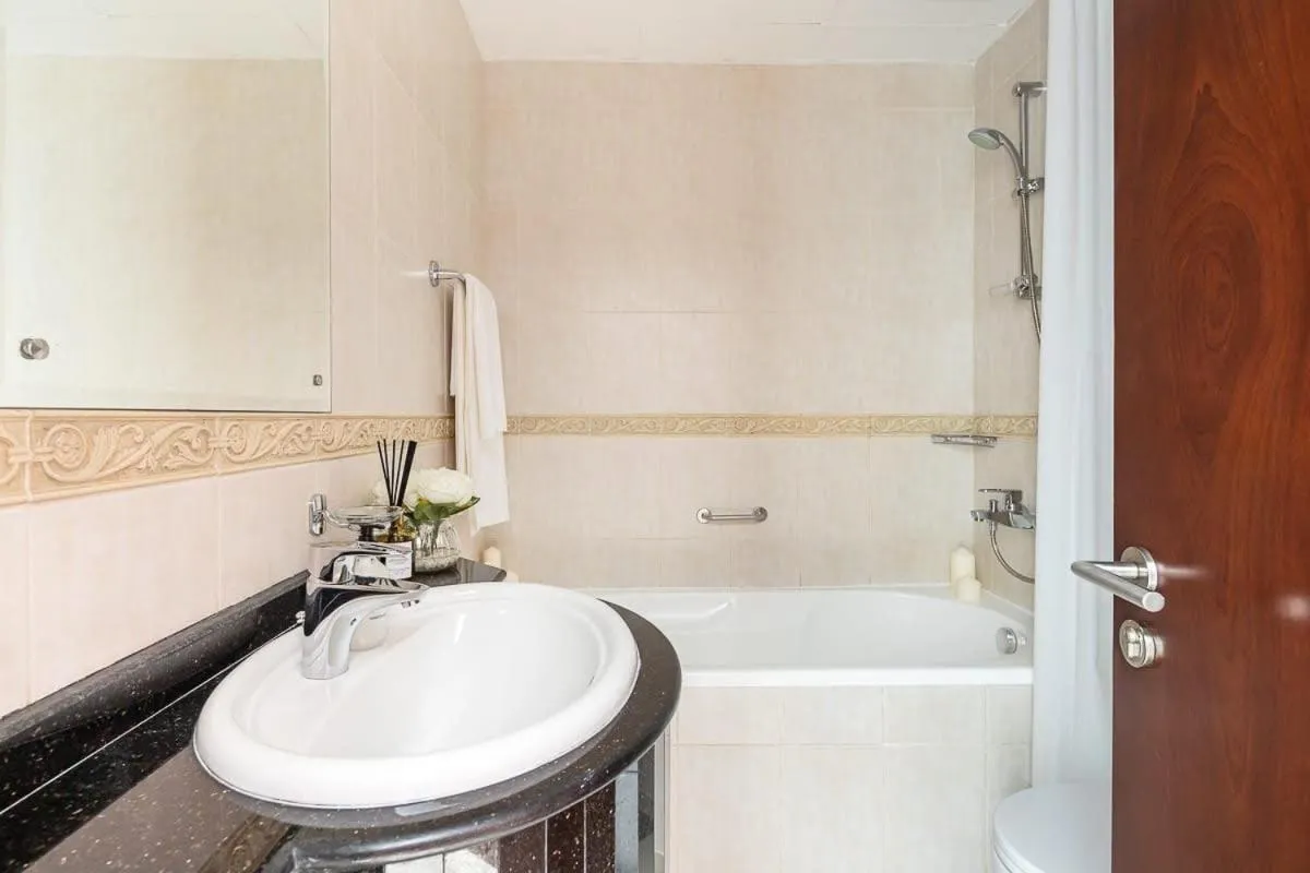 Frank Porter – Elite Residence - 3
