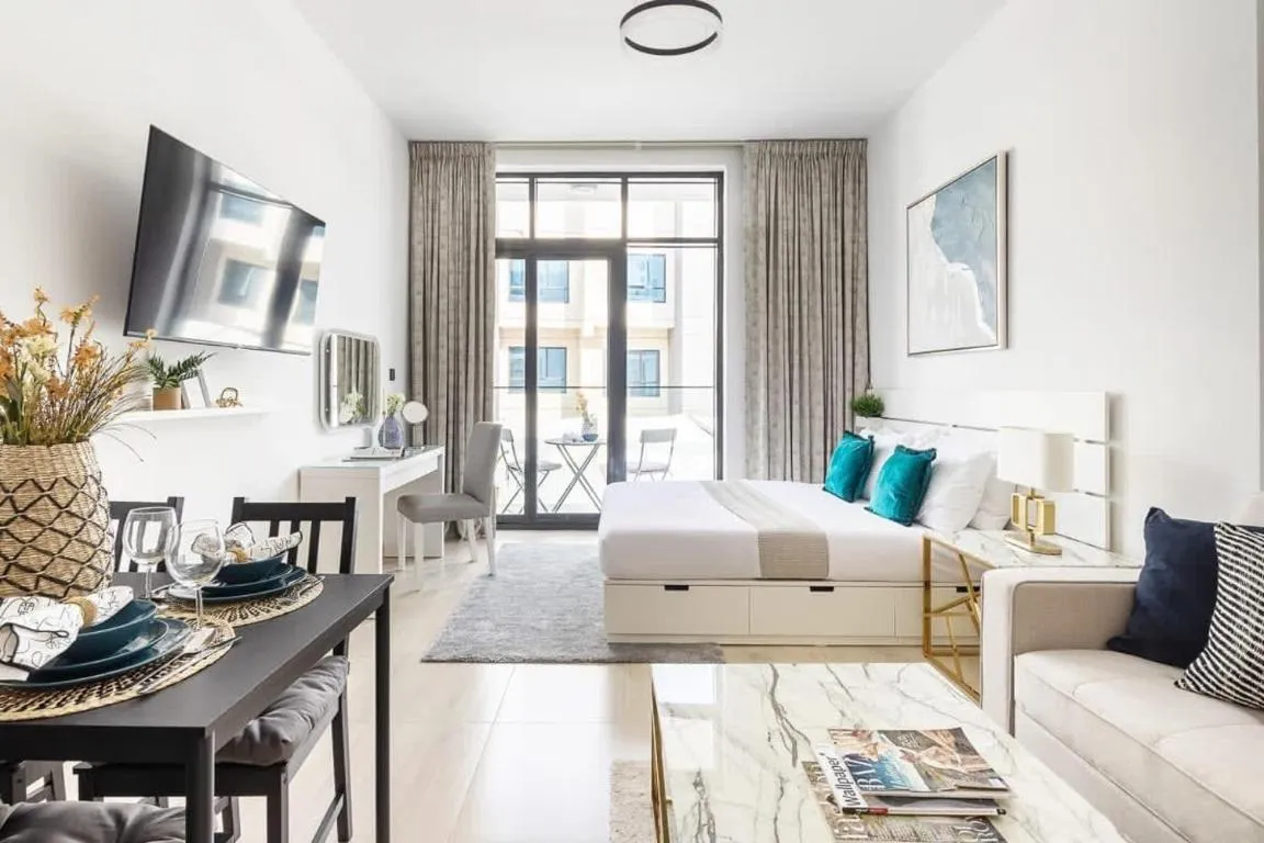 Frank Porter – Pantheon Elysee II