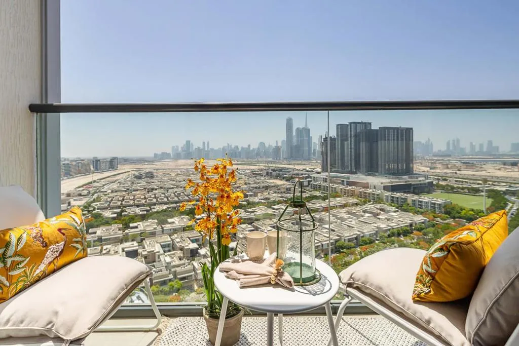 Frank Porter – Sobha Waves - 2