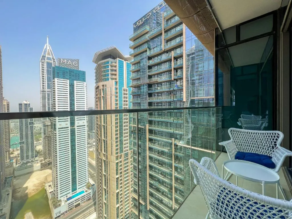 High Floor – Beautiful 1BR Dubai Marina Gate - 2