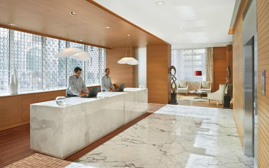 Hyatt Place Dubai Baniyas Square - 2