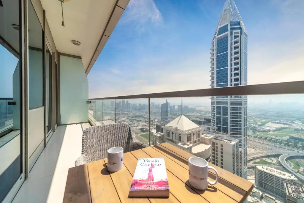 Icon Casa Living- High Floor – City View - 3