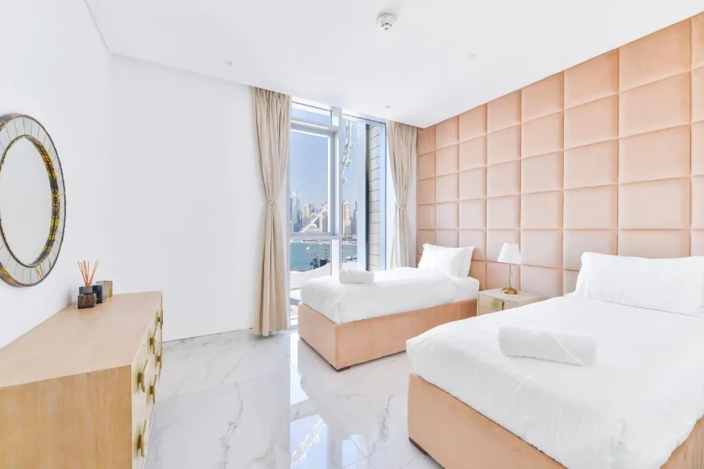 Island Paradise – Stylish 2BR on Bluewaters Island - 3