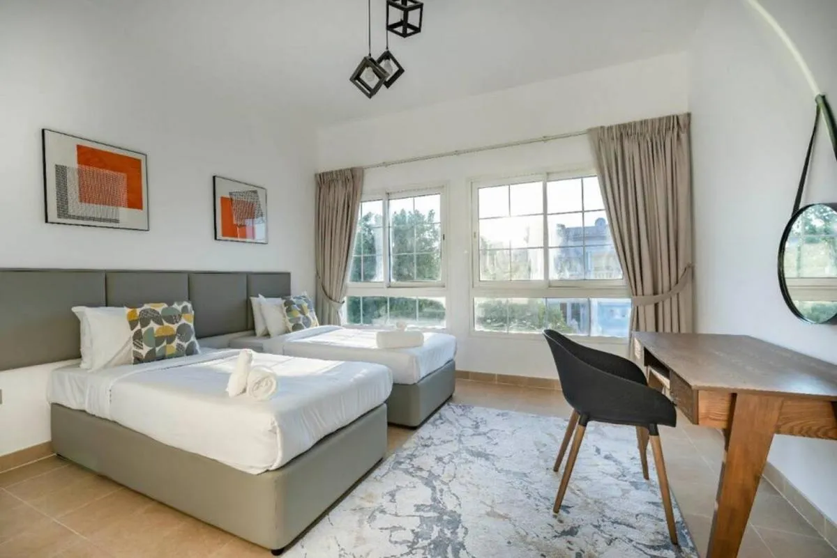 Key View – District 8A Villa JVT - 2