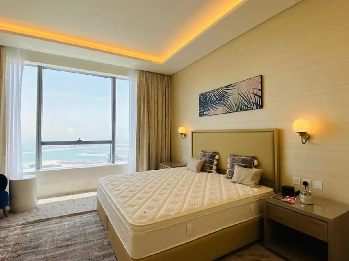 Key View – The Palm Tower - 2