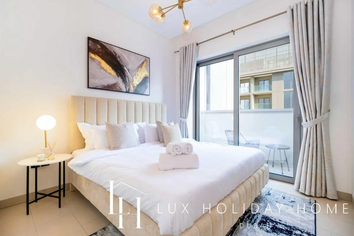 LUX The Executive Sobha Suite 3 - 2