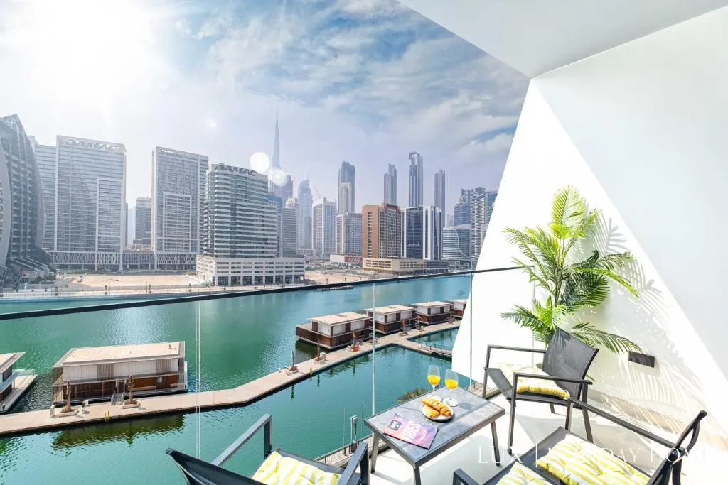 LUX The Modern Binghatti Canal Suite