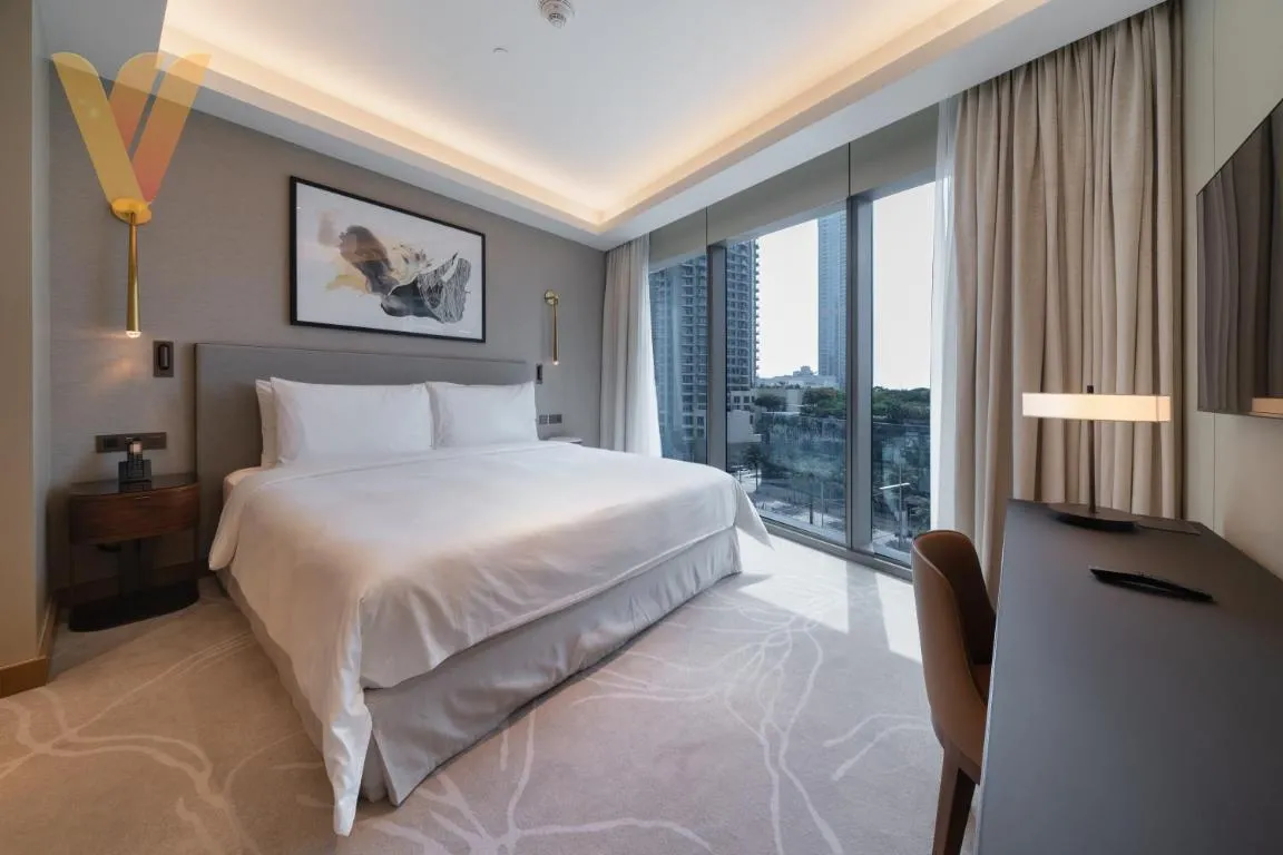 Luxury 1 BR at The Address Opera