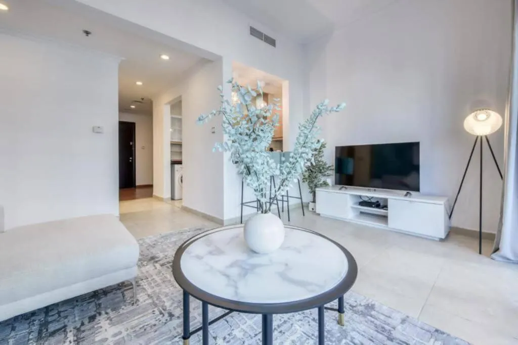 Luxury 1 Bedroom With Sea View - 2