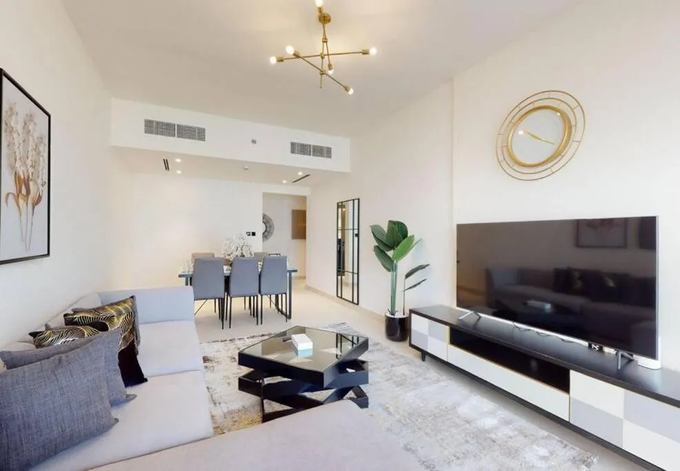 Luxury 3BR Designer Retreat with Parking at Binghatti Creek