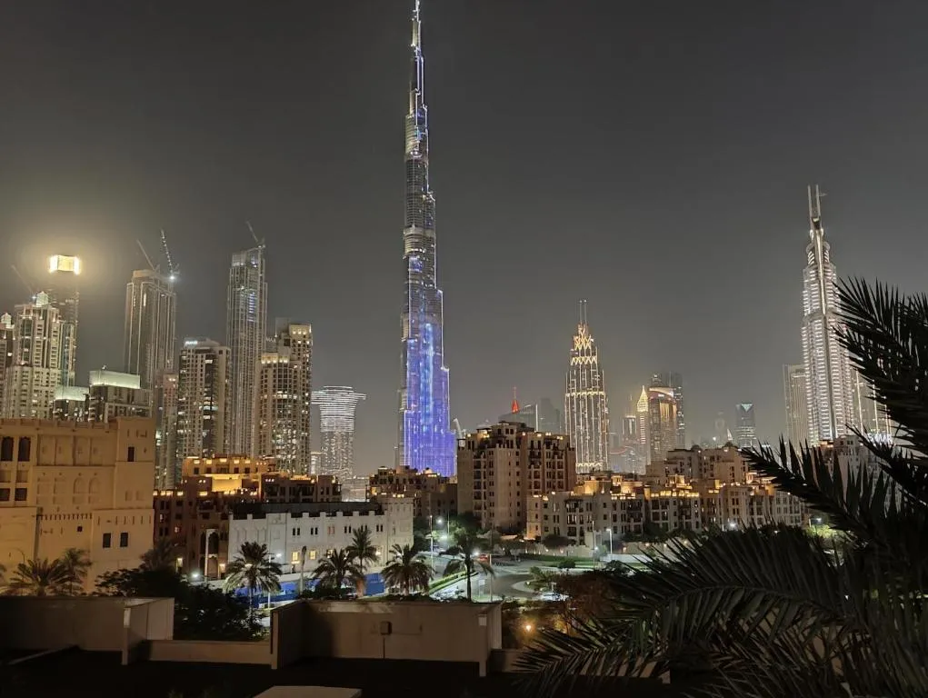 Luxury 3 BR – Direct View to Burj Khalifa