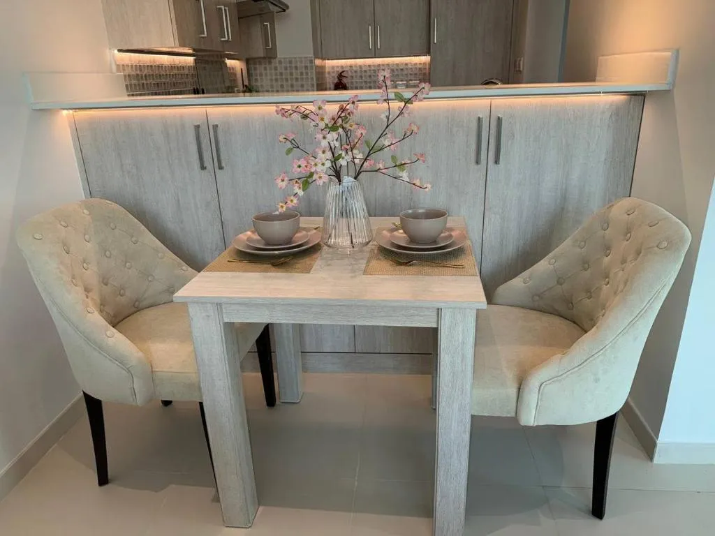 Luxury 5 star One bedroom – Seven Hotel & Apartment – West beach at The Palm Jumeirah- Atlantis view