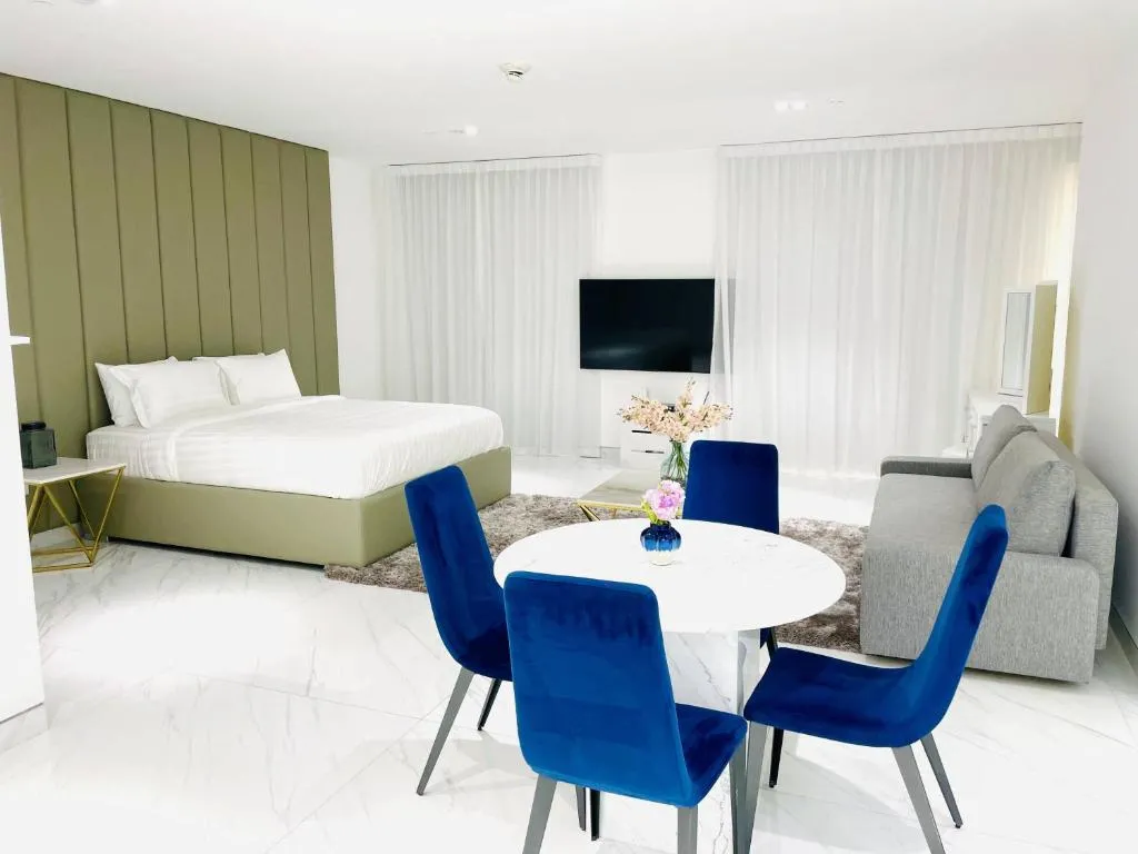 Luxury Casa Premium Studio Apartments – with Full Kitchen, Balcony at JBR Beach