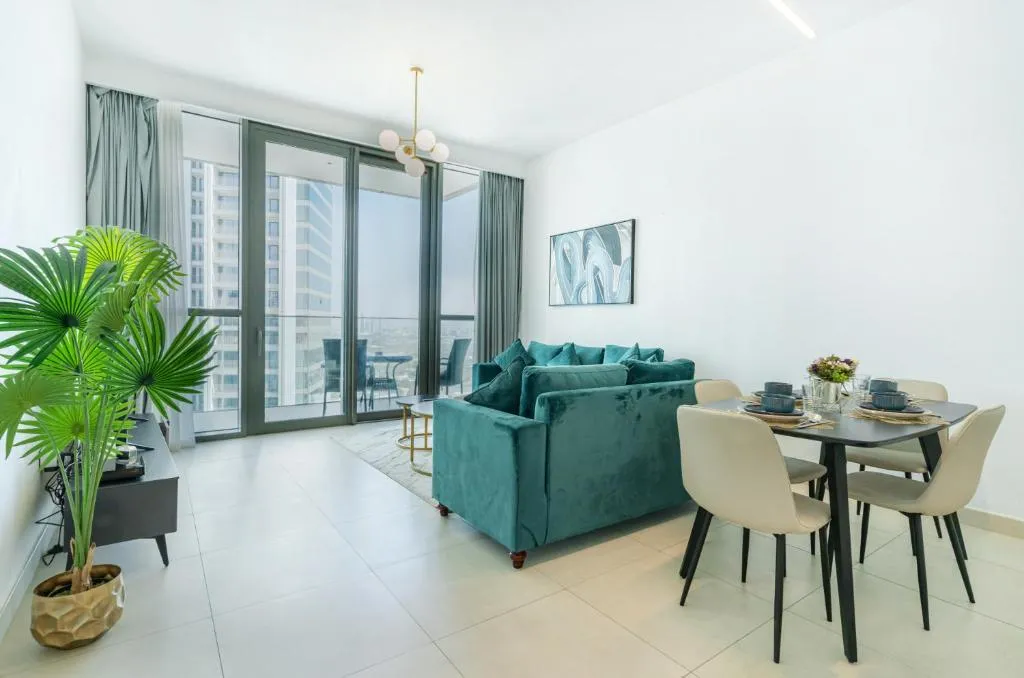 Luxury I Free Weekly Housekeeping I 5 Mins to Dubai Mall - 3