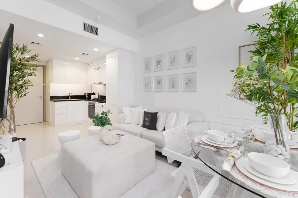 Maison Privee – City Chic Retreat in Dubai Prime Location - 3