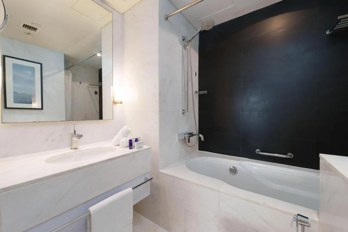 Maison Privee – Fabulous Studio with Direct Burj Khalifa Views - 3