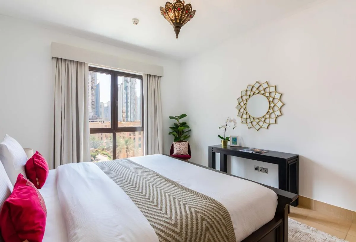 Maison Privee – Luxury Living Next to Dubai Mall & Burj Khalifa - 2