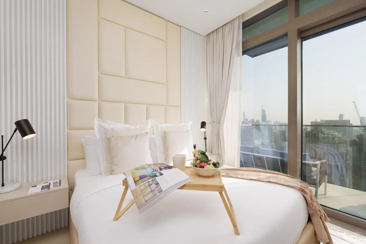 Maison Privee – Modern Luxury Apt with Spectacular Dubai Marina Vws - 2