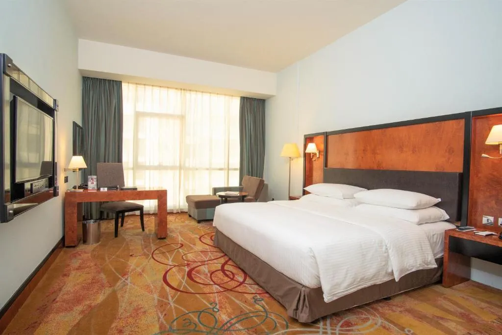 Millennium Airport Hotel Dubai - 2