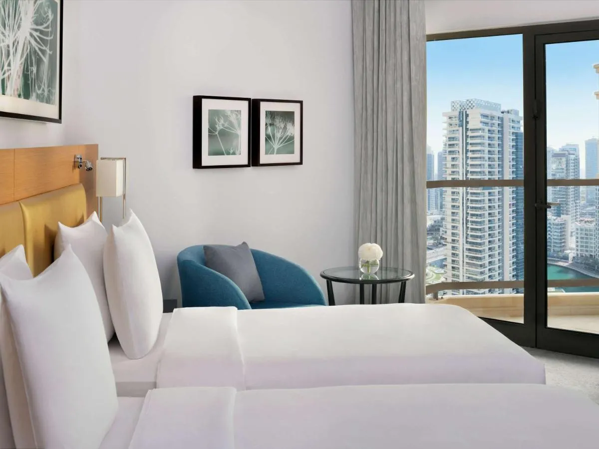 Mövenpick Hotel Jumeirah Beach - 2