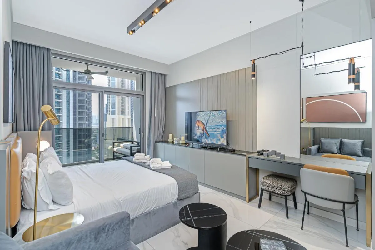 Near Dubai Mall I City centre I Amazing amenities - 2
