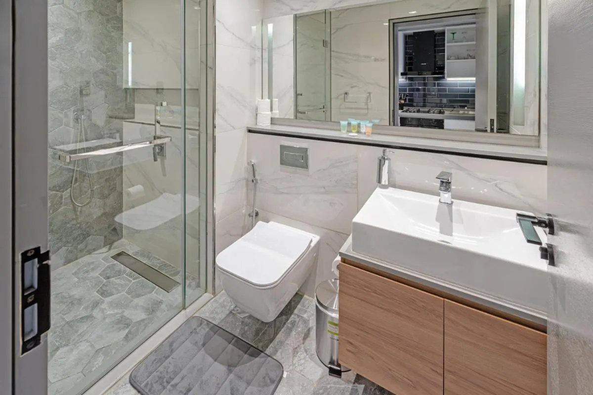 Near Dubai Mall I City centre I Amazing amenities - 3