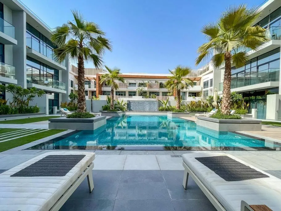 Onyx Studio with Fantastic Pool View in JVC - 3