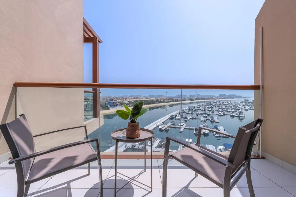 Palm View tranquil paradise by Suiteable - 2