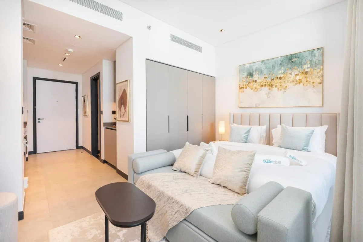 Perfect city living in 15 Northside Business Bay - 2