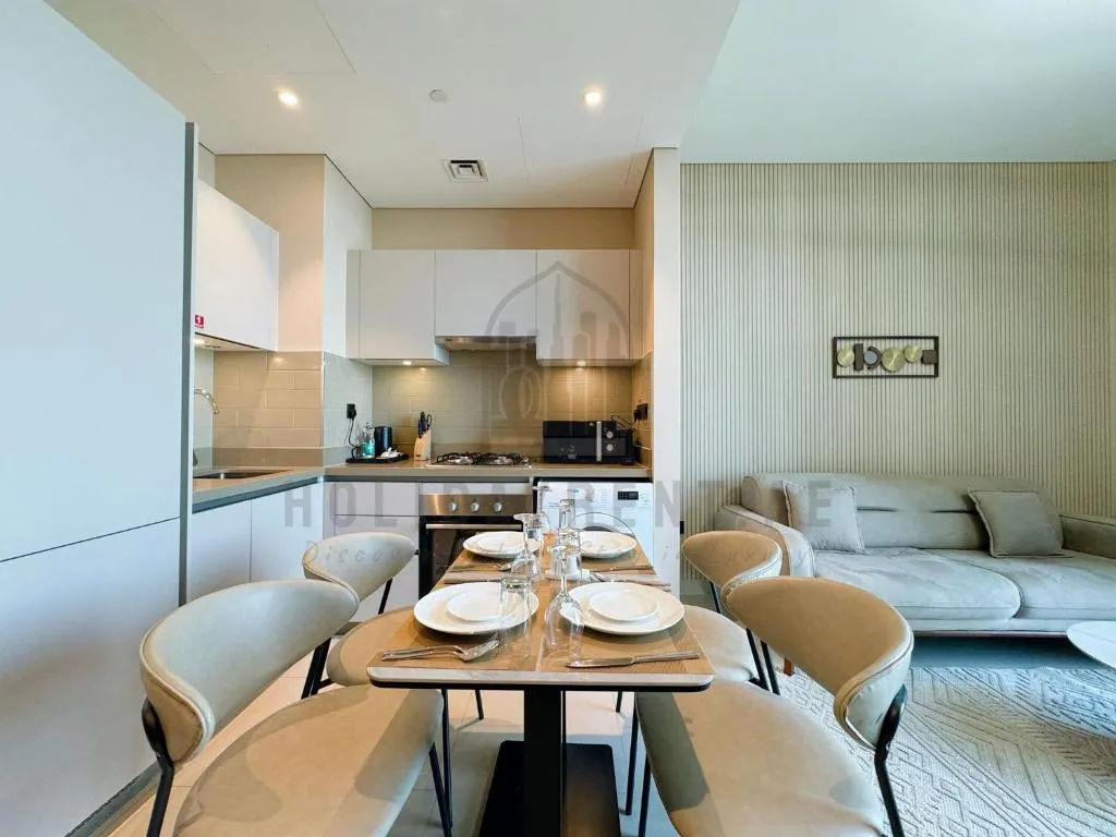 Perfectly Located 1BR Apartment Near Burj Khalifa! - 3