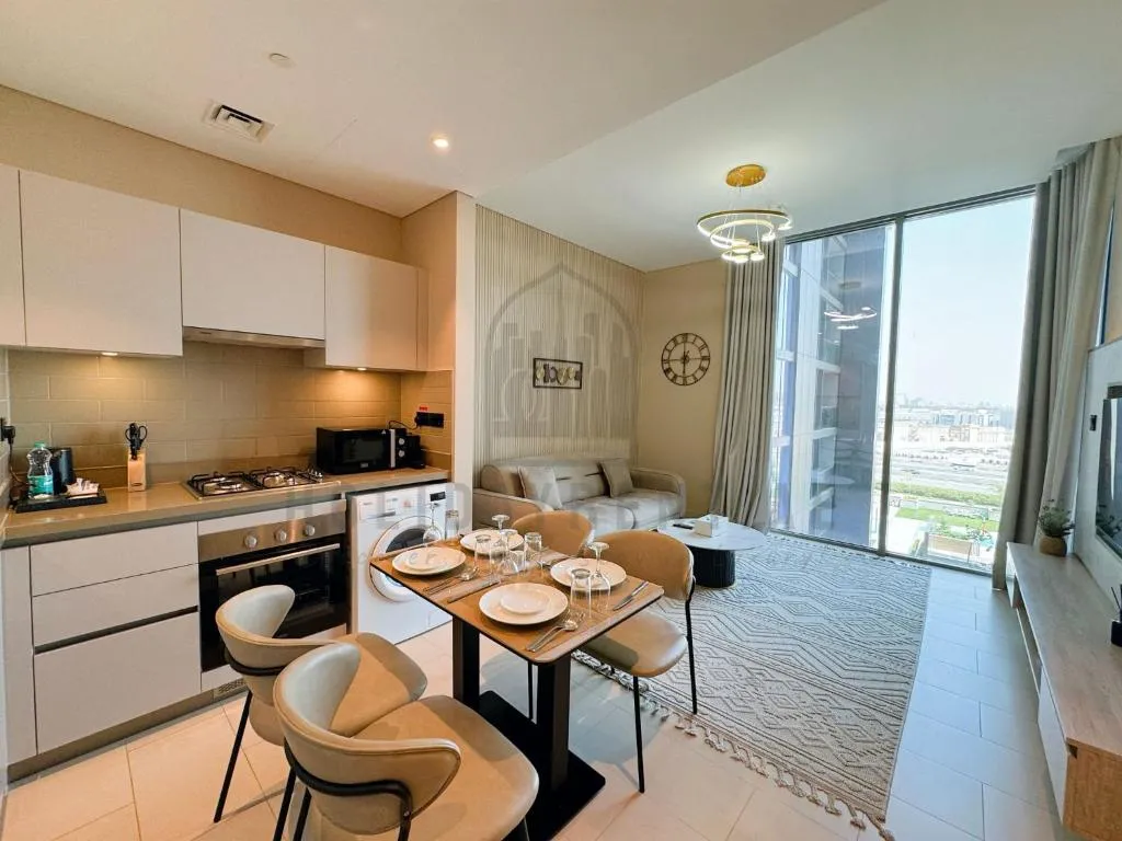Perfectly Located 1BR Apartment Near Burj Khalifa! - 2