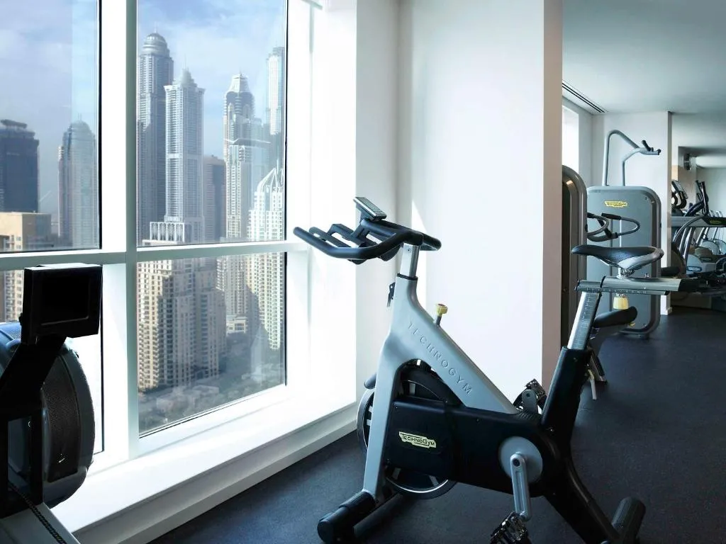 Pullman Dubai Jumeirah Lakes Towers - 3