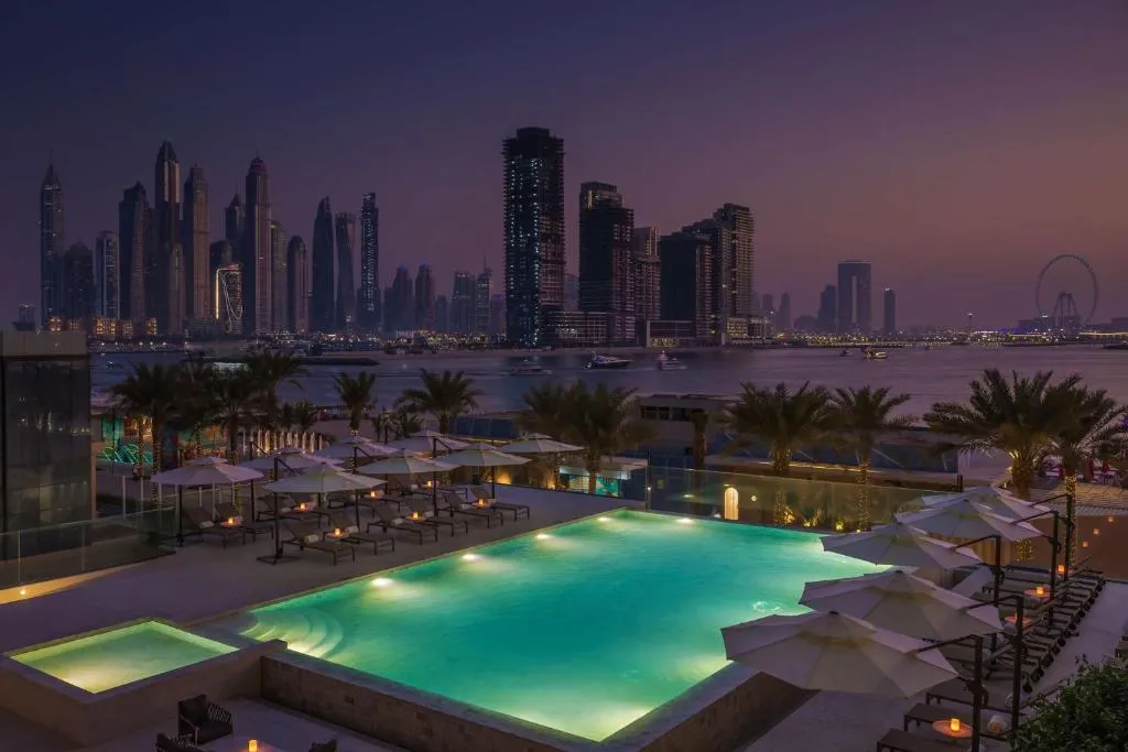 Radisson Beach Resort Palm Jumeirah - 2