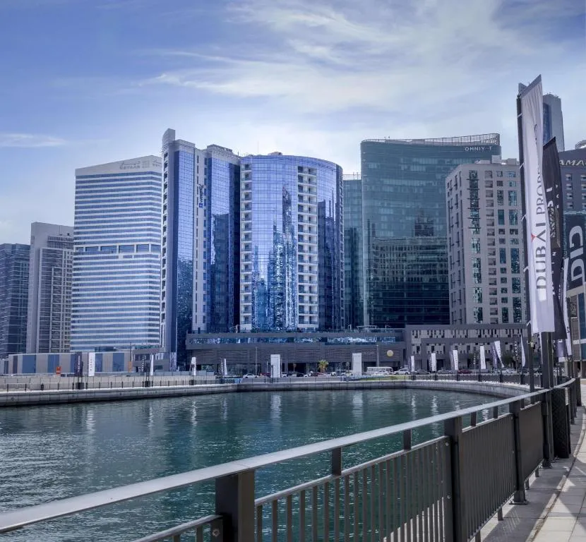Radisson Blu Hotel, Dubai Waterfront - 3