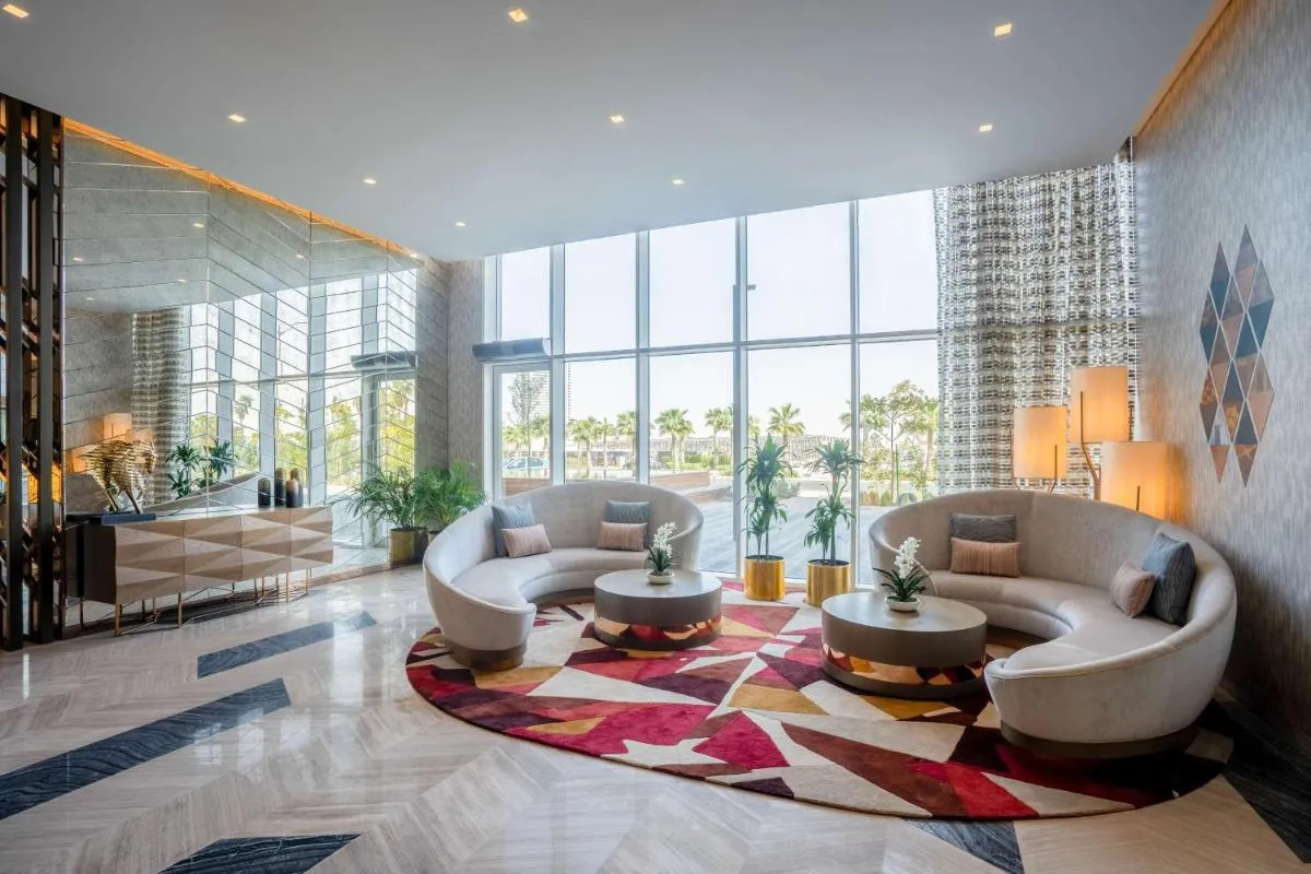Radisson Dubai Damac Hills - 2