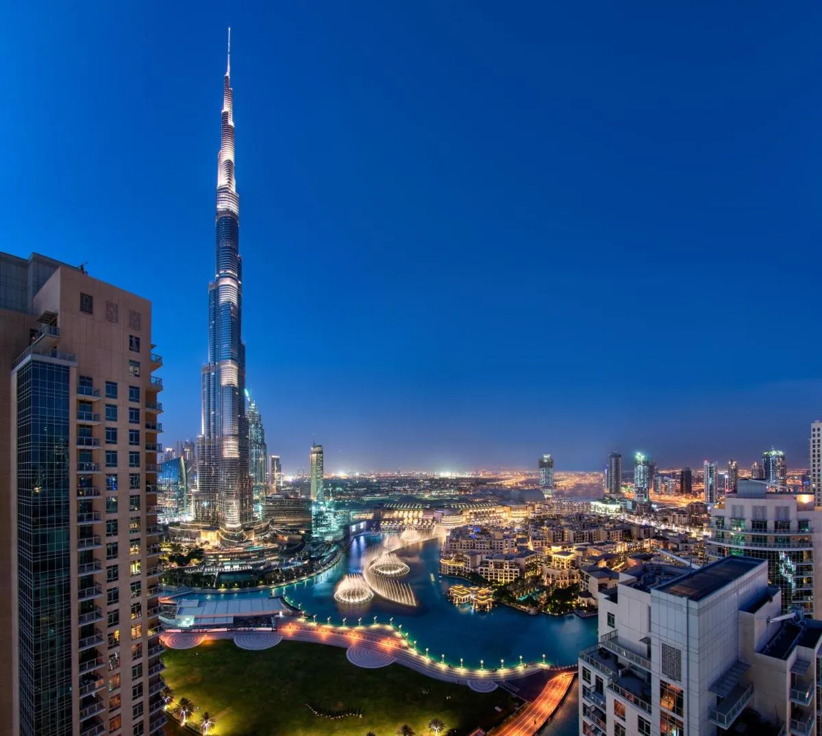 Ramada by Wyndham Downtown Dubai - 2