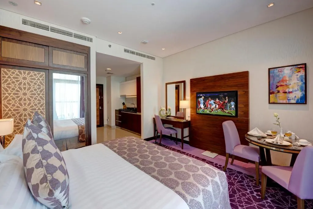 Royal Continental Suites Business Bay – Deluxe Apartments - 3