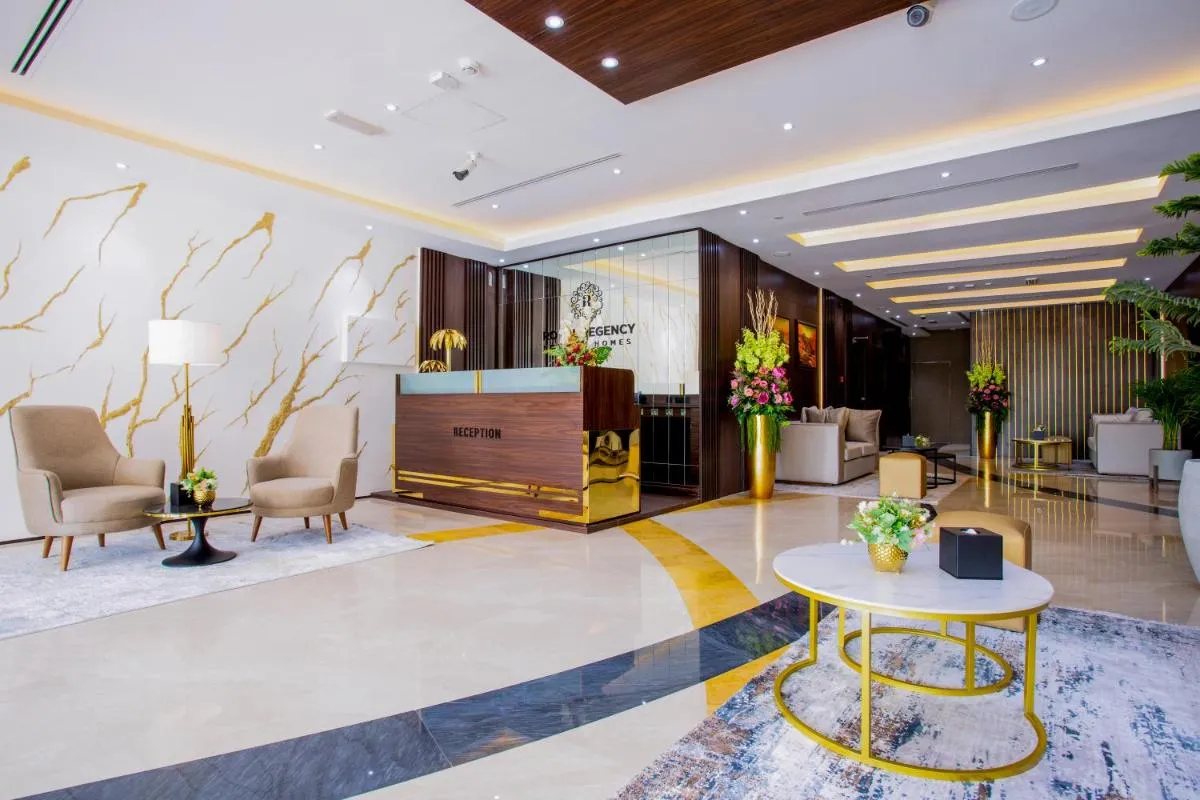 Royal Regency Suites Marina - 3