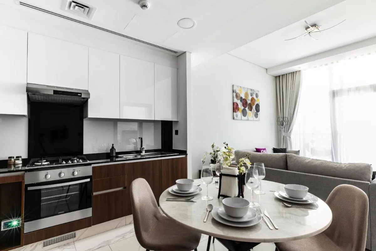 SIMPLY COMFORT in J ONE Tower - 3