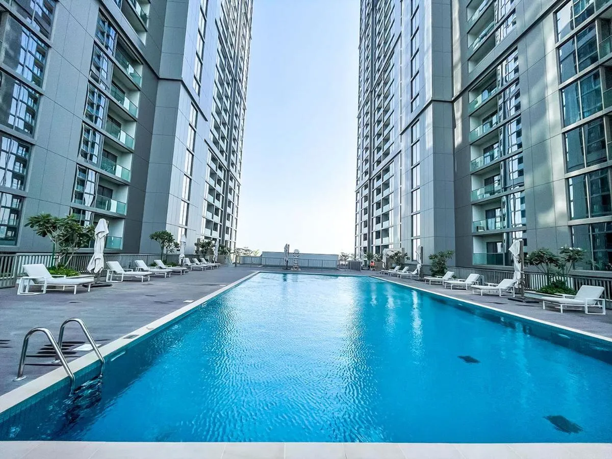 STAY BY LATINEM Luxury 1BR Holiday Home CV B1304 Near Burj Khalifa - 3