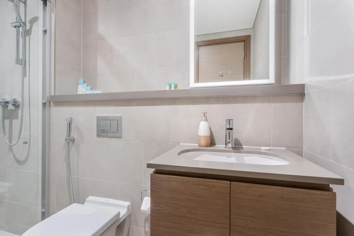 STAY BY LATINEM Luxury 1BR Holiday Home WG1214 near Burj Khalifa - 3