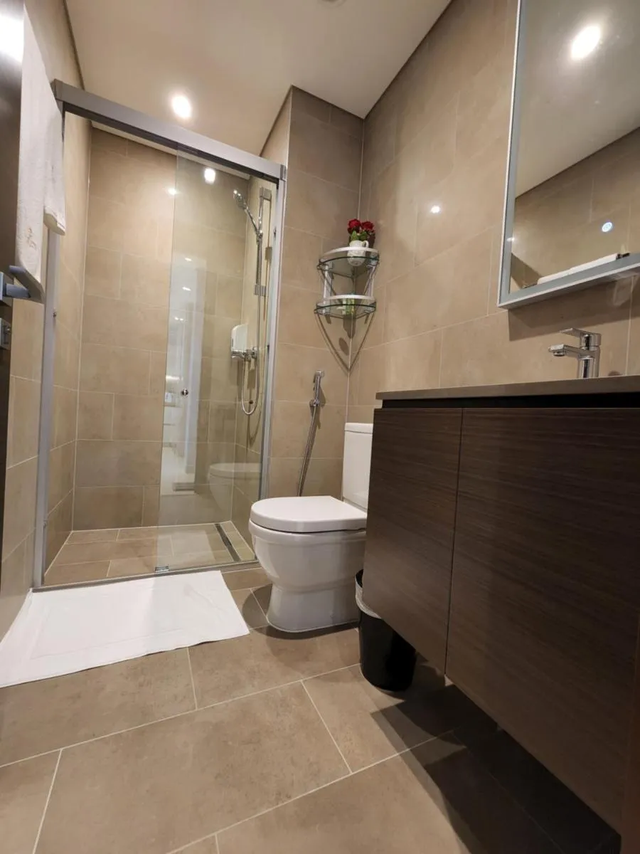 STAY BY LATINEM Luxury 2BR Holiday Home CVR B2008 near Burj Khalifa - 3