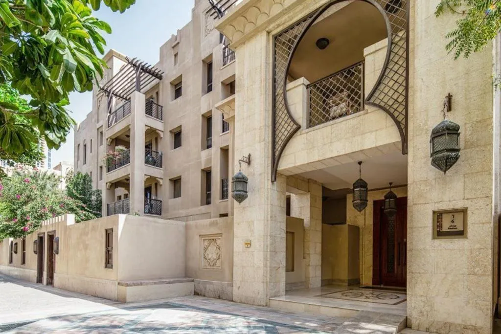 Serene Oasis in Downtown Dubai – Just 5 Min Walk to Burj & Mall!
