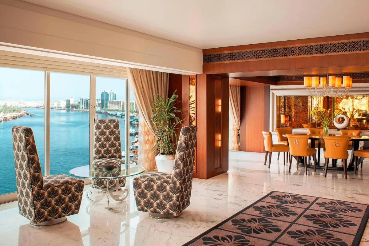 Sheraton Dubai Creek Hotel & Towers - 3