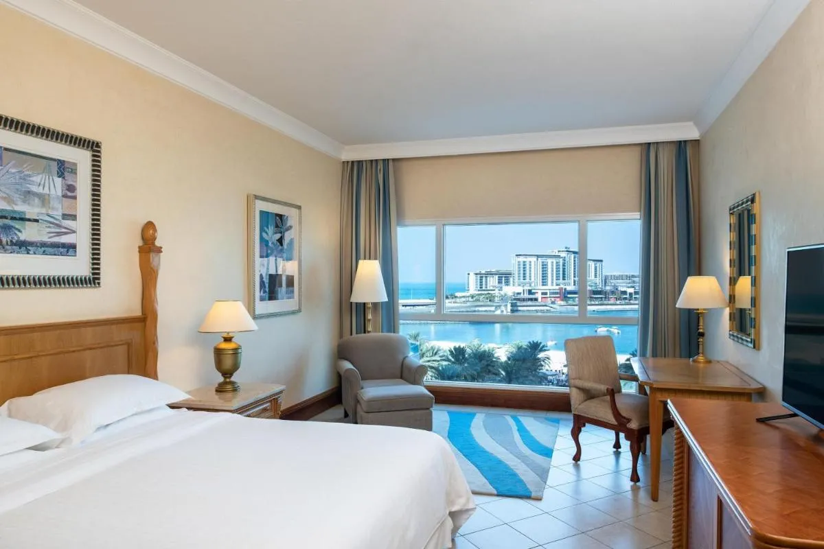 Sheraton Jumeirah Beach Resort - 2